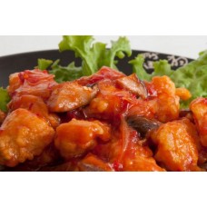 Курица кусочками в остром соусе
