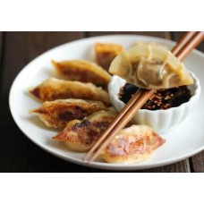 Жареный пельмени кислая капуста со свининой